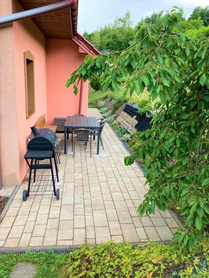 Willa Dom na wzgórzu z pięknymi widokami. Miejsce Tropie Zewnętrze zdjęcie